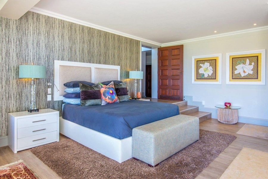 7 Bedroom Property for Sale in Pezula Golf Estate Western Cape